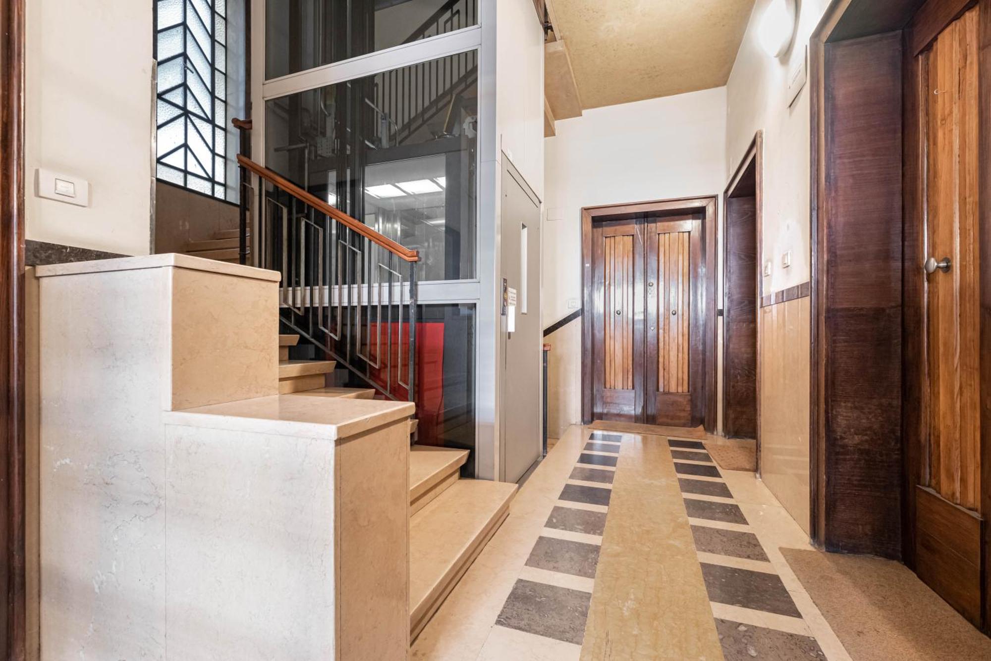 Piazza Isolo Central Apartment Βερόνα Εξωτερικό φωτογραφία