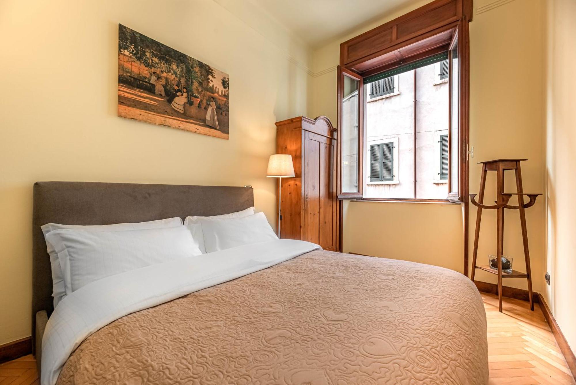 Piazza Isolo Central Apartment Βερόνα Εξωτερικό φωτογραφία